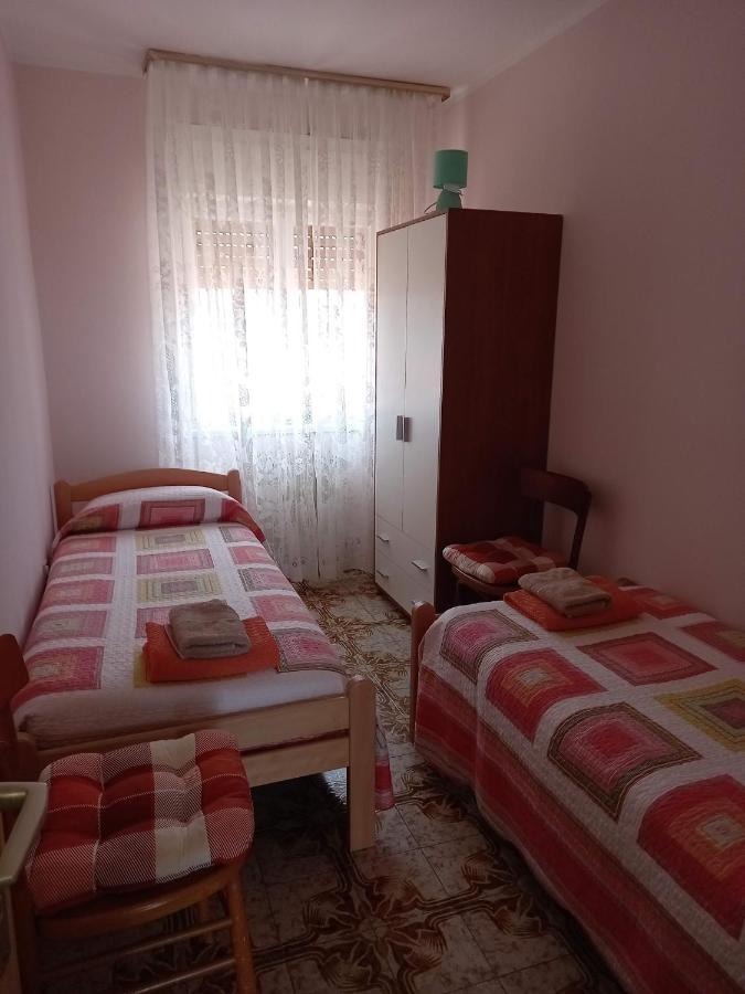 Apartment Parenzana Bibali 65 A 52460-Buje Εξωτερικό φωτογραφία
