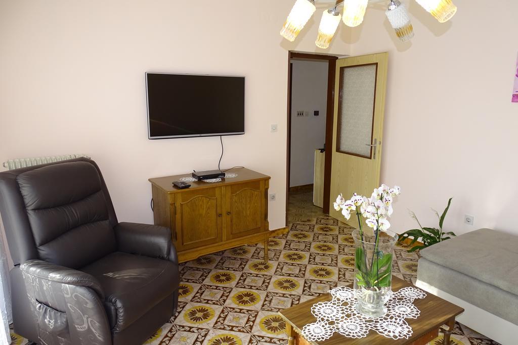 Apartment Parenzana Bibali 65 A 52460-Buje Εξωτερικό φωτογραφία