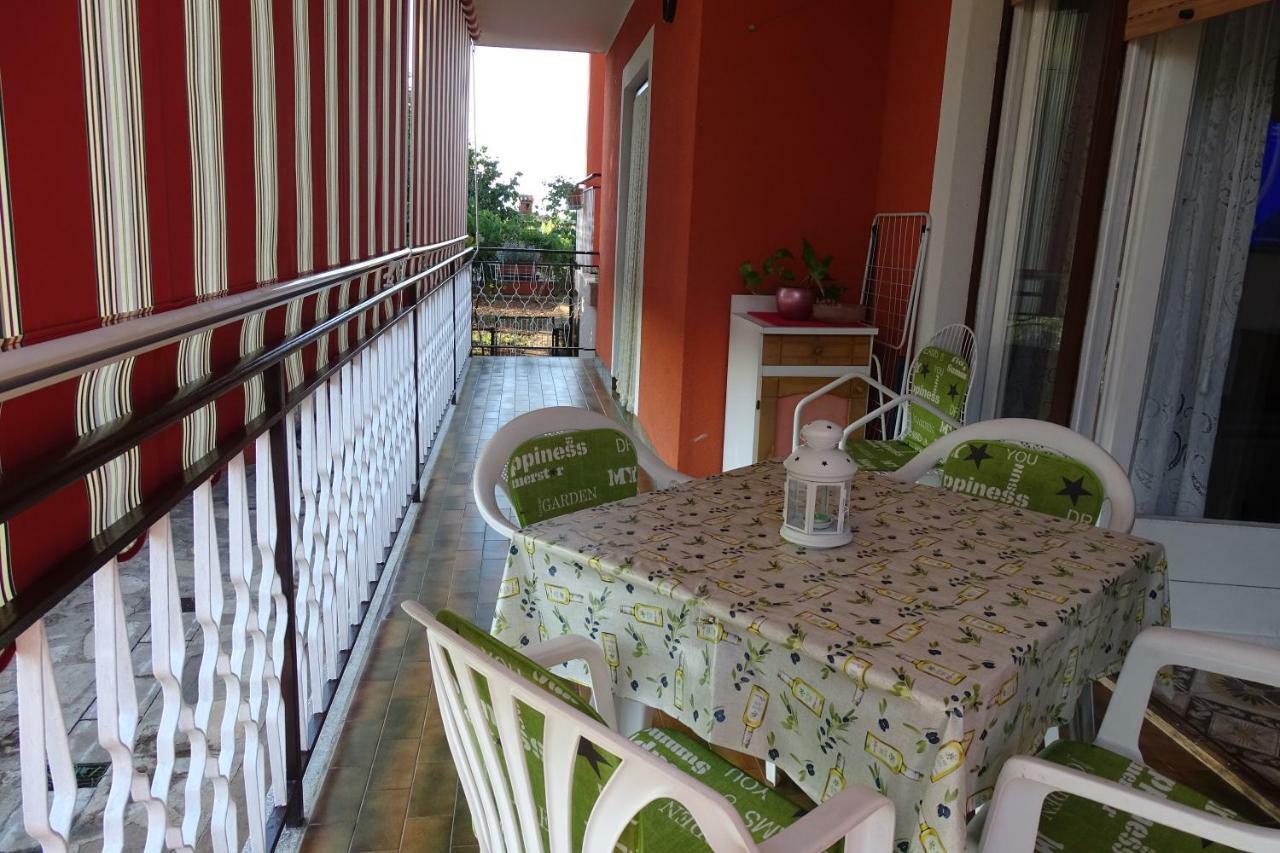 Apartment Parenzana Bibali 65 A 52460-Buje Εξωτερικό φωτογραφία