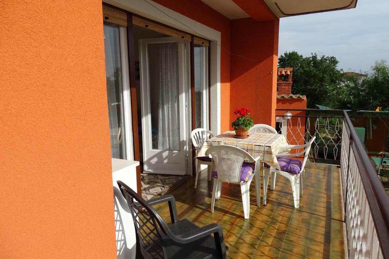Apartment Parenzana Bibali 65 A 52460-Buje Εξωτερικό φωτογραφία