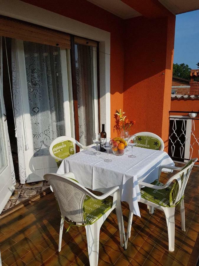 Apartment Parenzana Bibali 65 A 52460-Buje Εξωτερικό φωτογραφία